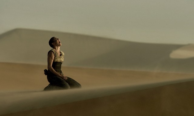hero-landscape-mad-max-fury-road-image-charlize-theron